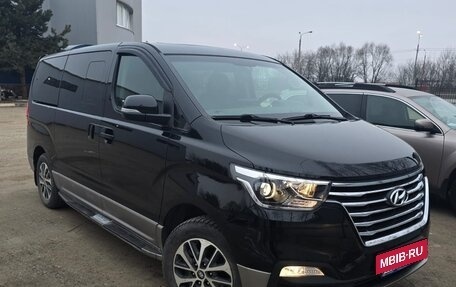 Hyundai Grand Starex Grand Starex I рестайлинг 2, 2019 год, 4 599 999 рублей, 8 фотография