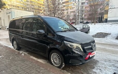 Mercedes-Benz V-Класс, 2016 год, 3 фотография