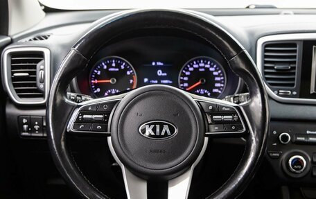 KIA Sportage IV рестайлинг, 2019 год, 2 398 000 рублей, 17 фотография