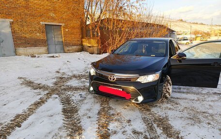 Toyota Camry, 2015 год, 2 600 000 рублей, 3 фотография