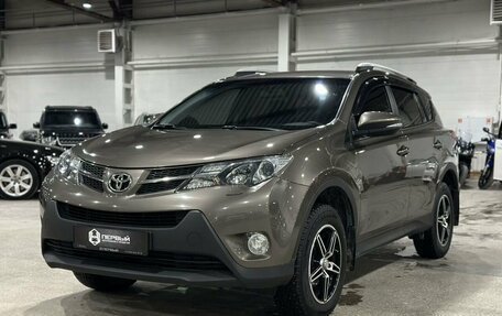 Toyota RAV4, 2014 год, 1 890 000 рублей, 1 фотография