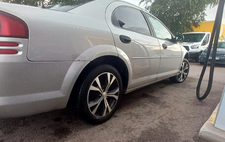 Dodge Stratus II, 2004 год, 320 000 рублей, 16 фотография