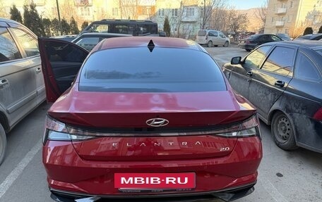 Hyundai Elantra, 2022 год, 2 500 000 рублей, 3 фотография