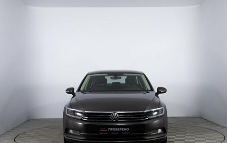 Volkswagen Passat B8 рестайлинг, 2015 год, 2 049 600 рублей, 2 фотография