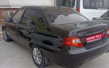 Daewoo Nexia I рестайлинг, 2013 год, 250 000 рублей, 3 фотография