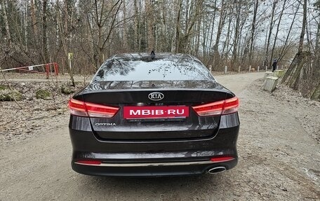 KIA Optima IV, 2017 год, 1 990 000 рублей, 3 фотография