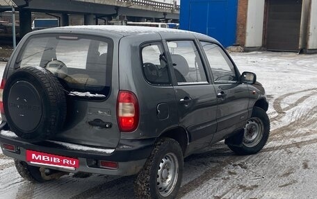 Chevrolet Niva I рестайлинг, 2006 год, 245 000 рублей, 3 фотография