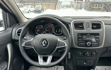 Renault Logan II, 2019 год, 950 000 рублей, 17 фотография