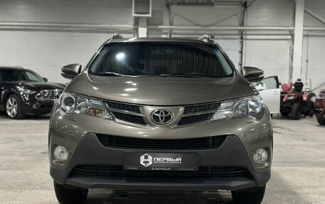 Toyota RAV4, 2014 год, 1 890 000 рублей, 2 фотография