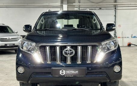 Toyota Land Cruiser Prado 150 рестайлинг 2, 2014 год, 3 730 000 рублей, 8 фотография