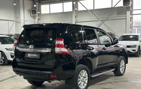 Toyota Land Cruiser Prado 150 рестайлинг 2, 2015 год, 3 490 000 рублей, 4 фотография