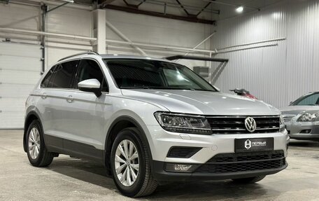 Volkswagen Tiguan II, 2019 год, 1 870 000 рублей, 4 фотография