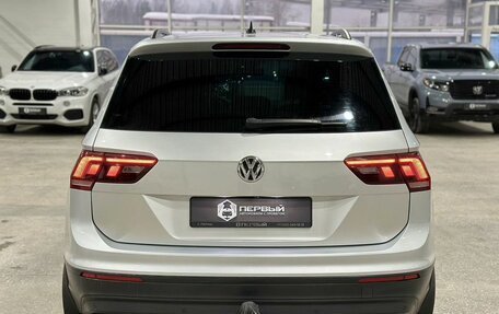 Volkswagen Tiguan II, 2019 год, 1 870 000 рублей, 7 фотография