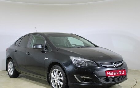 Opel Astra J, 2013 год, 990 000 рублей, 3 фотография