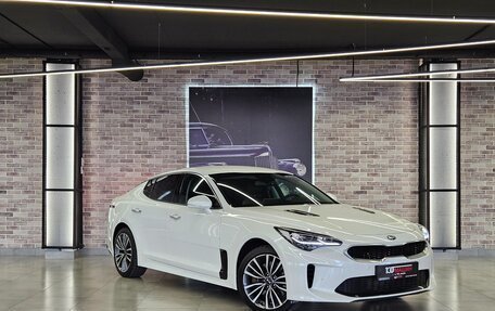 KIA Stinger I, 2018 год, 2 590 000 рублей, 3 фотография