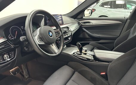 BMW 5 серия, 2019 год, 5 395 000 рублей, 9 фотография