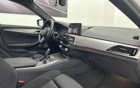 BMW 5 серия, 2019 год, 5 395 000 рублей, 24 фотография