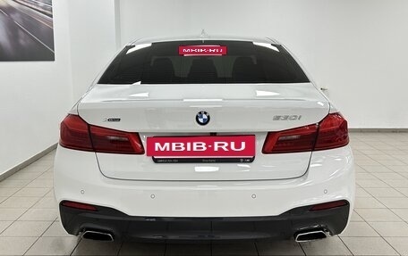 BMW 5 серия, 2019 год, 5 395 000 рублей, 28 фотография