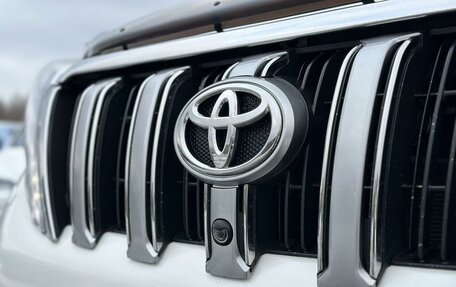 Toyota Land Cruiser Prado 150 рестайлинг 2, 2015 год, 4 075 000 рублей, 7 фотография