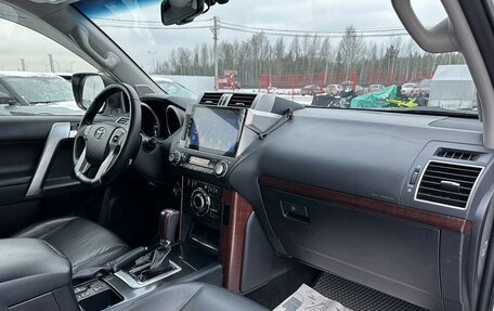 Toyota Land Cruiser Prado 150 рестайлинг 2, 2015 год, 4 075 000 рублей, 14 фотография