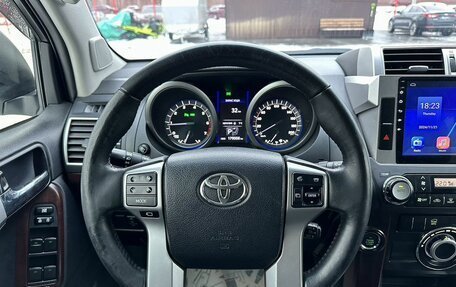 Toyota Land Cruiser Prado 150 рестайлинг 2, 2015 год, 4 075 000 рублей, 18 фотография