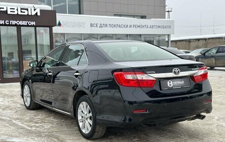 Toyota Camry, 2013 год, 1 980 000 рублей, 6 фотография