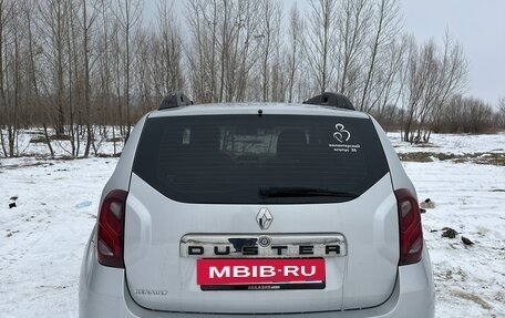 Renault Duster I рестайлинг, 2016 год, 850 000 рублей, 2 фотография