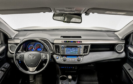 Toyota RAV4, 2014 год, 1 890 000 рублей, 14 фотография