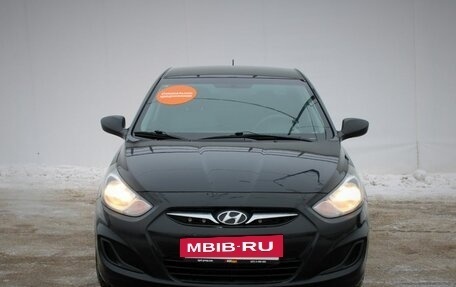 Hyundai Solaris II рестайлинг, 2014 год, 940 000 рублей, 2 фотография