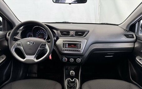 KIA Rio III рестайлинг, 2017 год, 990 000 рублей, 14 фотография