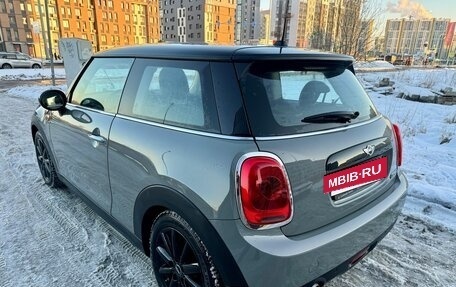 MINI Hatch, 2018 год, 1 950 000 рублей, 13 фотография