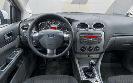 Ford Focus II рестайлинг, 2011 год, 750 000 рублей, 14 фотография