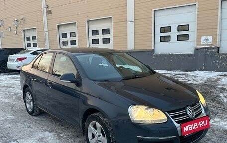 Volkswagen Jetta VI, 2010 год, 750 000 рублей, 17 фотография