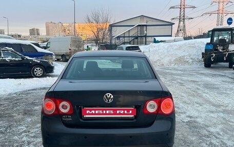 Volkswagen Jetta VI, 2010 год, 750 000 рублей, 13 фотография