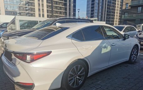 Lexus ES VII, 2019 год, 4 100 000 рублей, 2 фотография