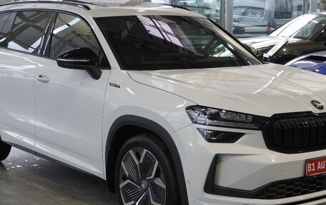 Skoda Kodiaq, 2024 год, 6 355 000 рублей, 3 фотография