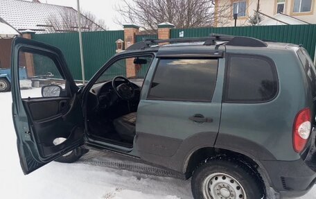 Chevrolet Niva I рестайлинг, 2011 год, 550 000 рублей, 8 фотография