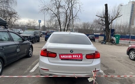 BMW 3 серия, 2013 год, 1 500 000 рублей, 14 фотография