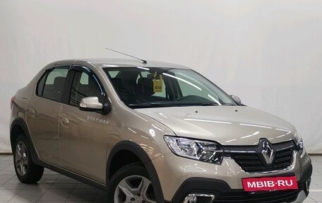 Renault Logan II, 2019 год, 1 100 000 рублей, 2 фотография