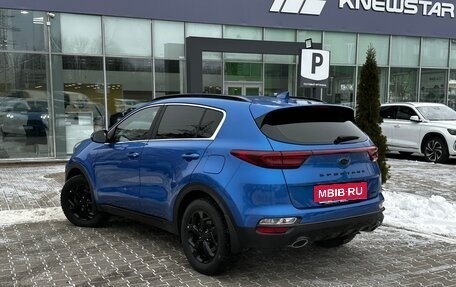 KIA Sportage IV рестайлинг, 2021 год, 2 730 000 рублей, 2 фотография