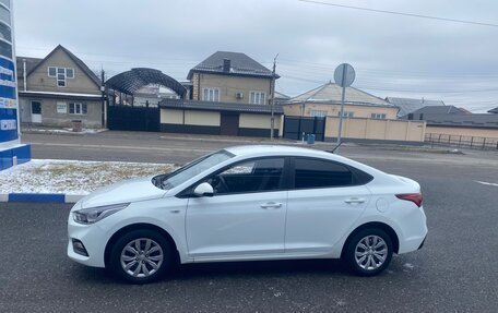 Hyundai Solaris II рестайлинг, 2019 год, 1 640 000 рублей, 8 фотография