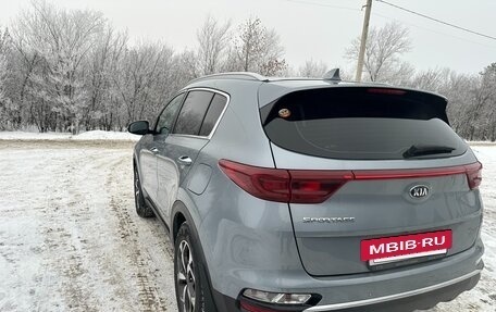 KIA Sportage IV рестайлинг, 2019 год, 2 380 000 рублей, 6 фотография