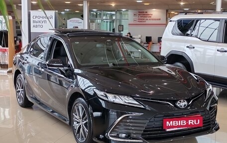 Toyota Camry, 2022 год, 3 690 000 рублей, 3 фотография