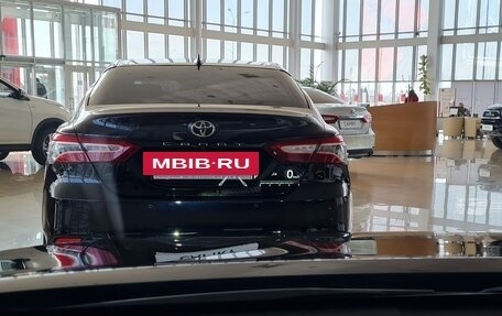 Toyota Camry, 2022 год, 3 690 000 рублей, 16 фотография