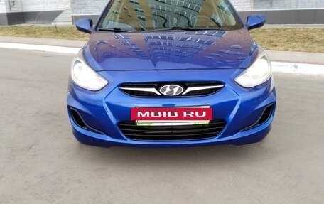 Hyundai Solaris II рестайлинг, 2011 год, 685 000 рублей, 23 фотография