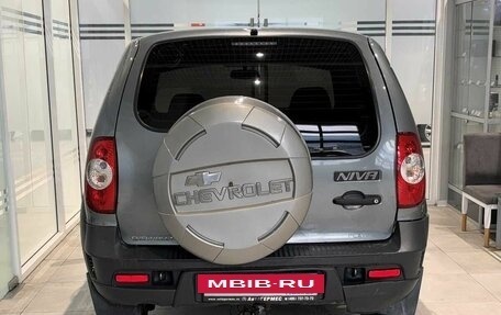 Chevrolet Niva I рестайлинг, 2012 год, 464 000 рублей, 3 фотография