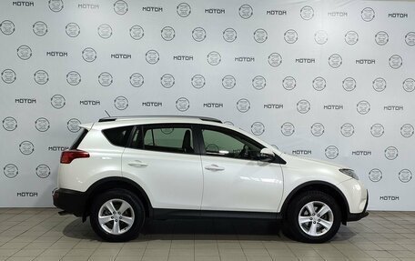 Toyota RAV4, 2014 год, 2 200 000 рублей, 6 фотография