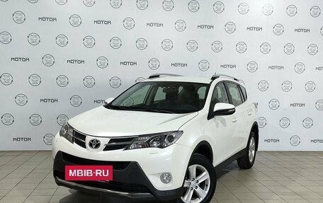 Toyota RAV4, 2014 год, 2 200 000 рублей, 3 фотография