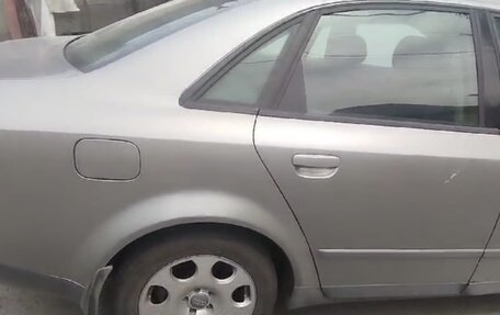 Audi A4, 2003 год, 550 000 рублей, 6 фотография