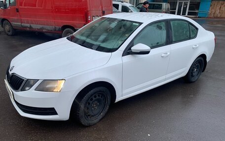 Skoda Octavia, 2019 год, 1 350 000 рублей, 6 фотография